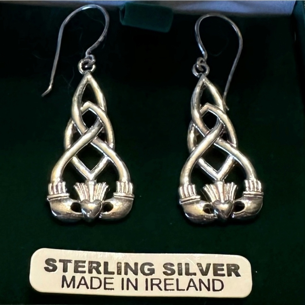 Glencara Sterling silver Celtic Trinity Knot Earrings. New